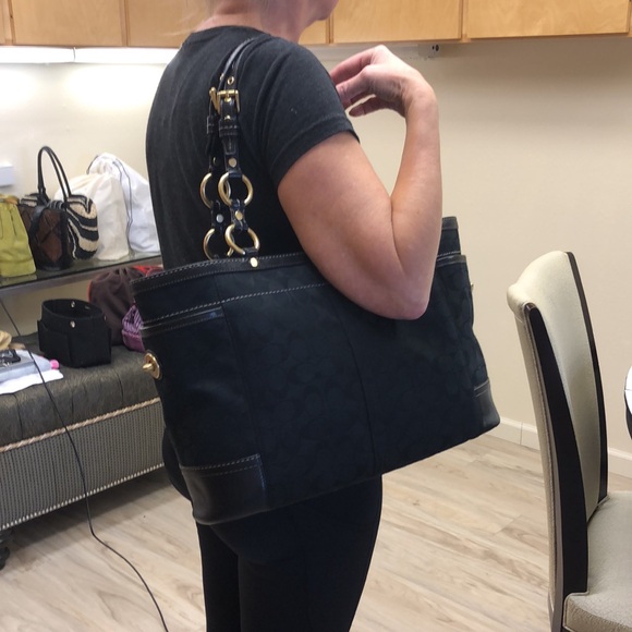 Coach tote - Picture 12 of 12